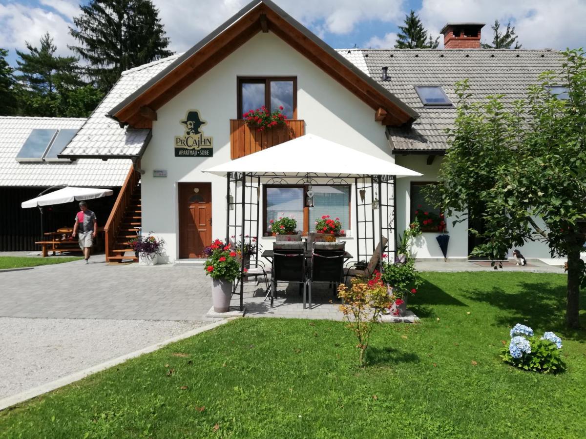 Apartamento Pr'Cajhn Radovljica Exterior foto