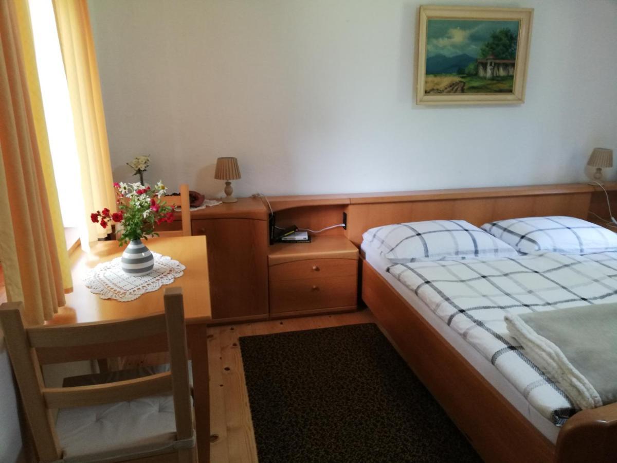Apartamento Pr'Cajhn Radovljica Exterior foto