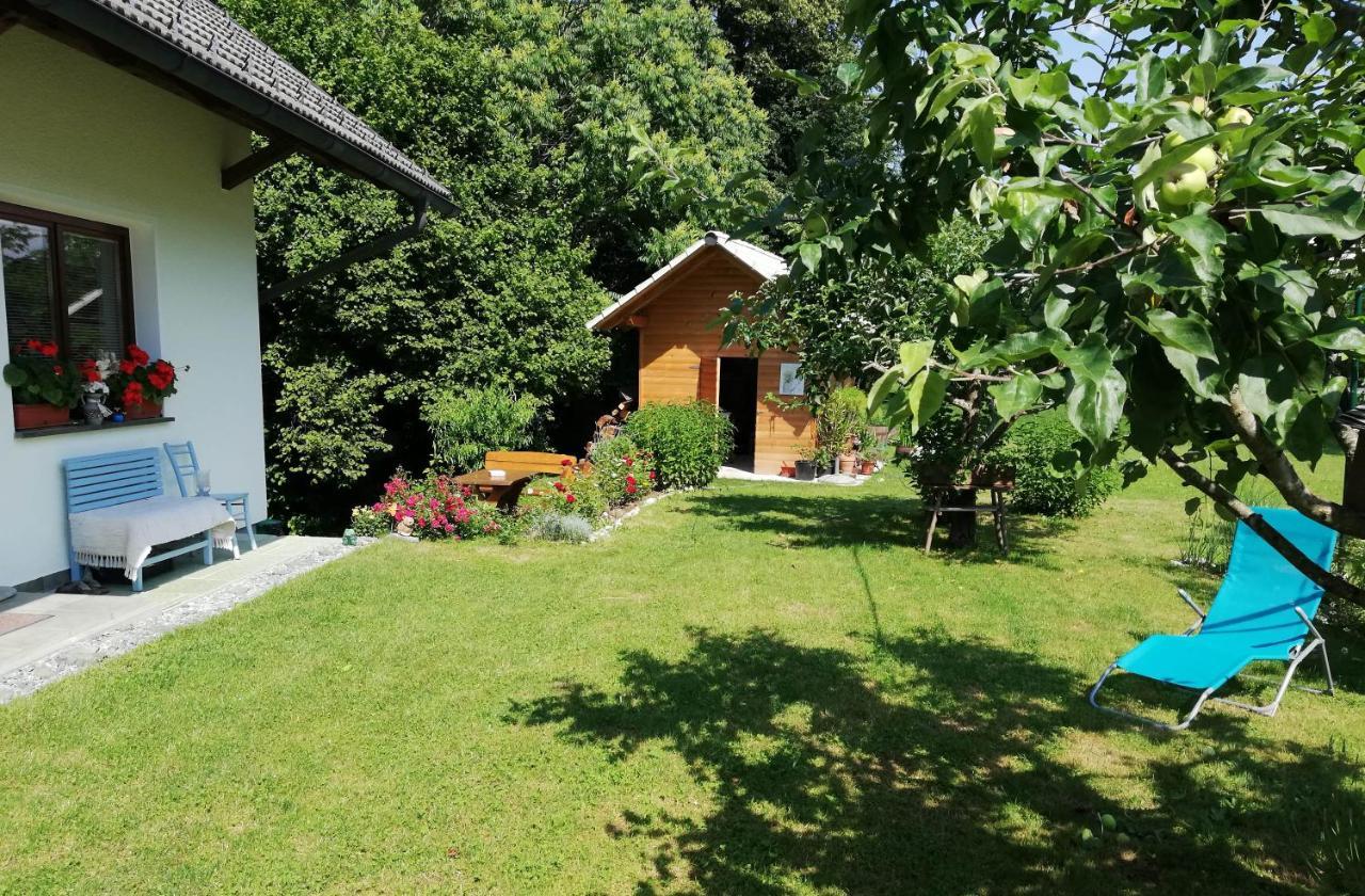 Apartamento Pr'Cajhn Radovljica Exterior foto
