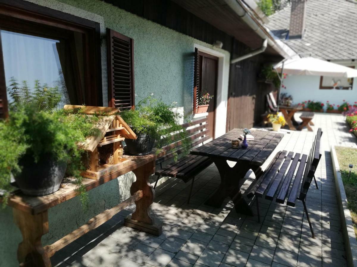 Apartamento Pr'Cajhn Radovljica Exterior foto